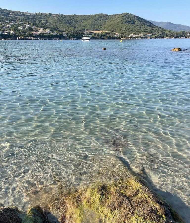 Appartement A 2Mn De La Plage Du Ruppione Pietrosella Exterior foto